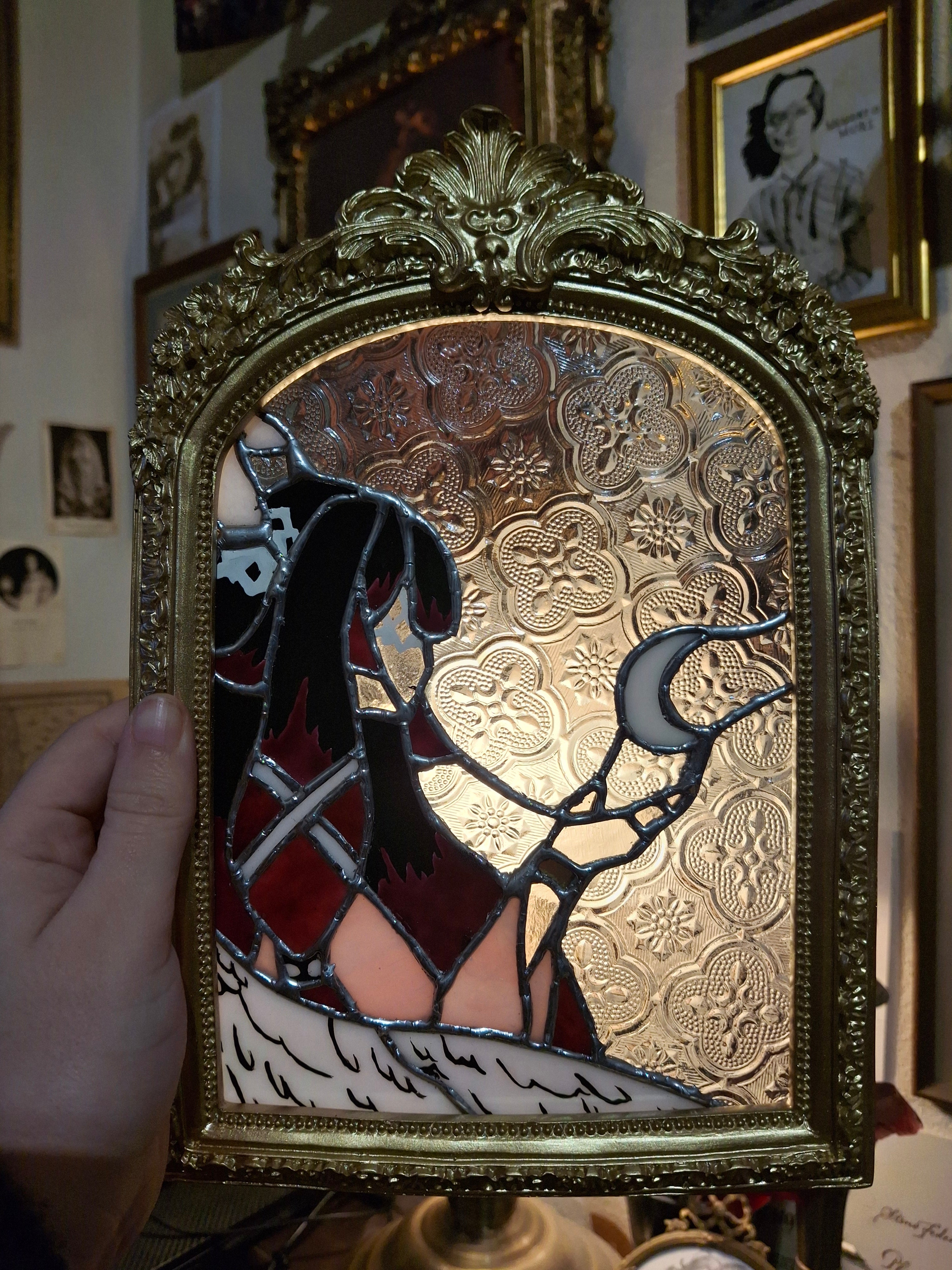 Columbina stained glass