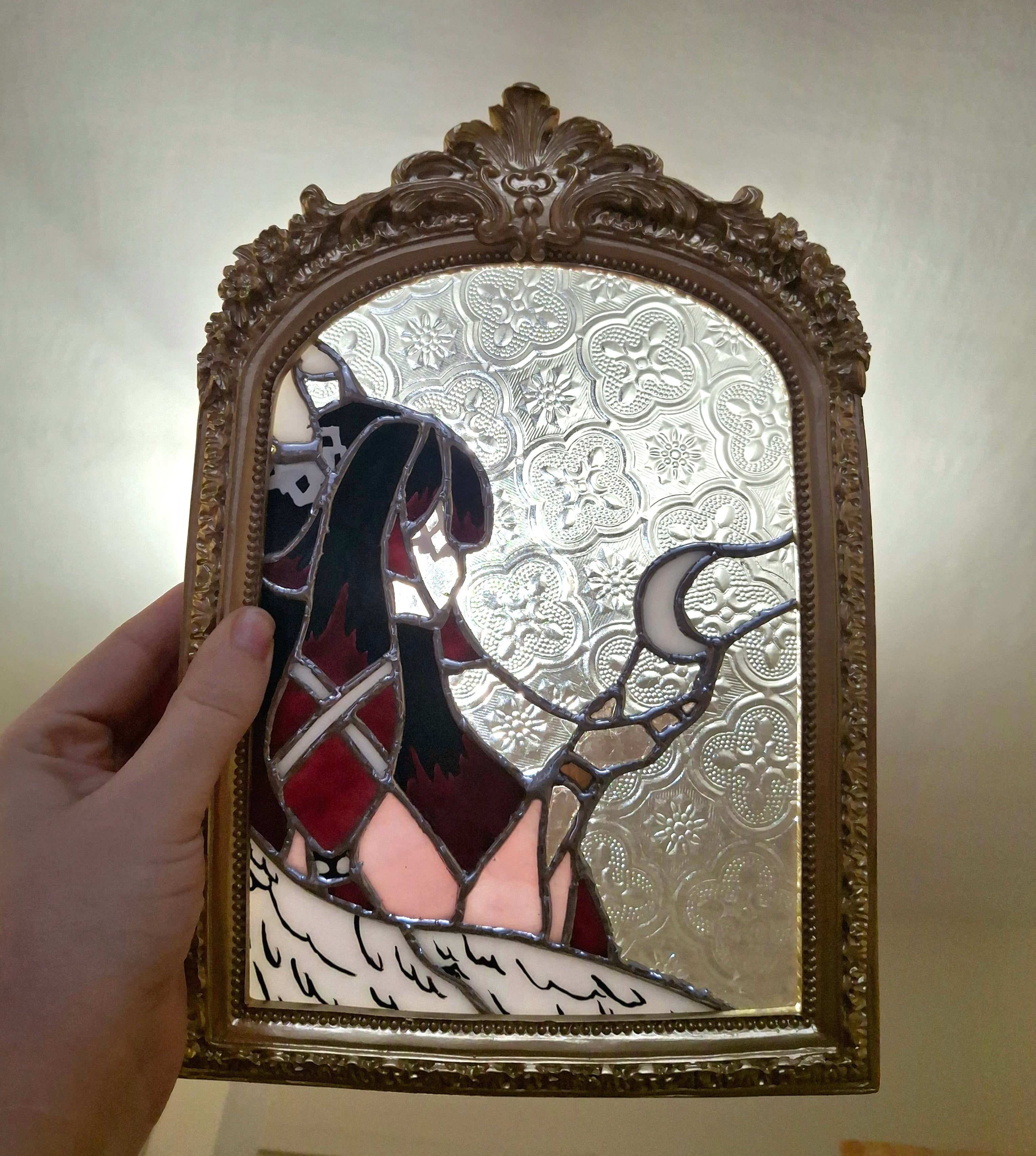 Columbina stained glass